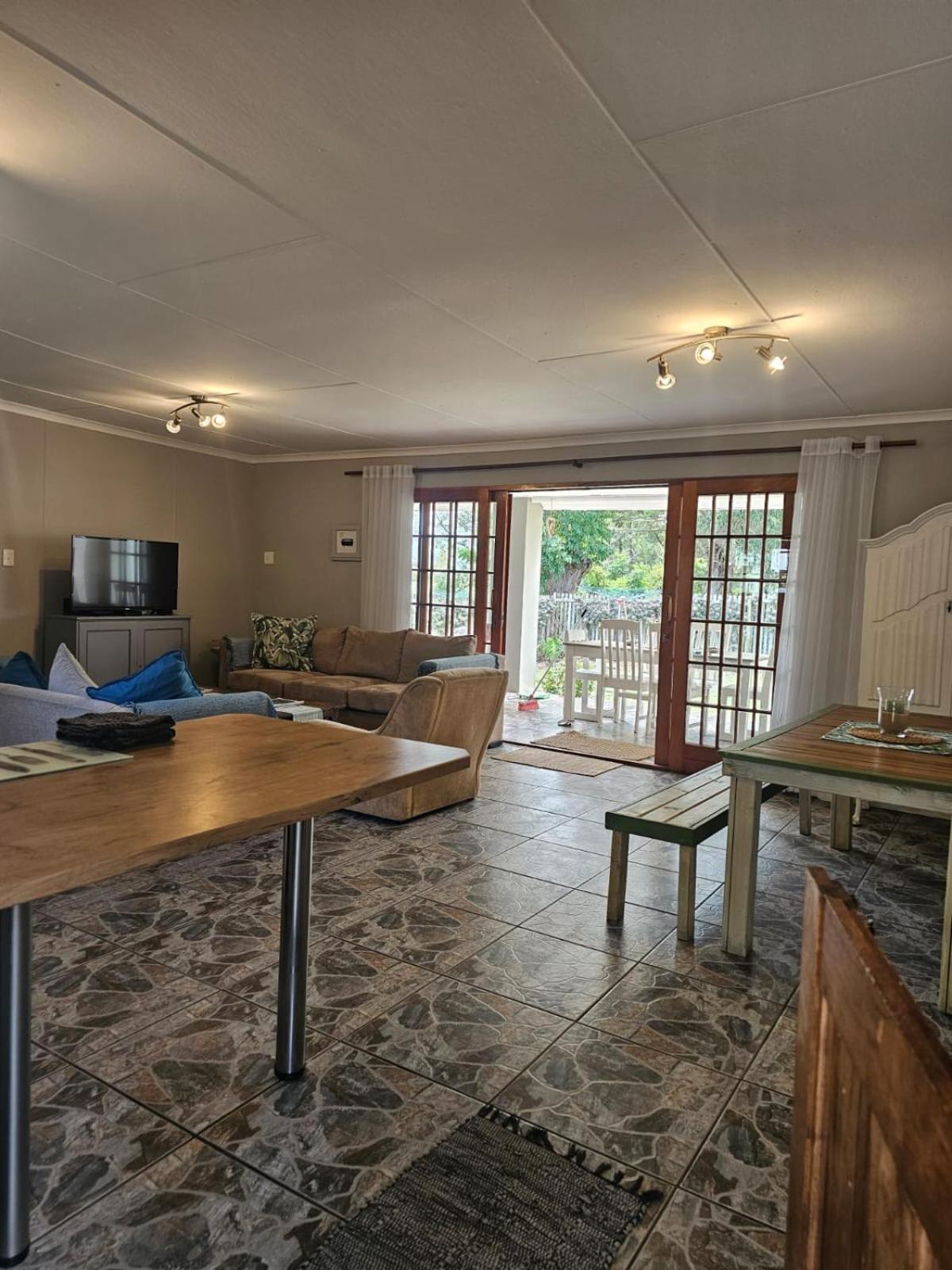 Guinea Fowl Villa Plettenbergbaai Buitenkant foto